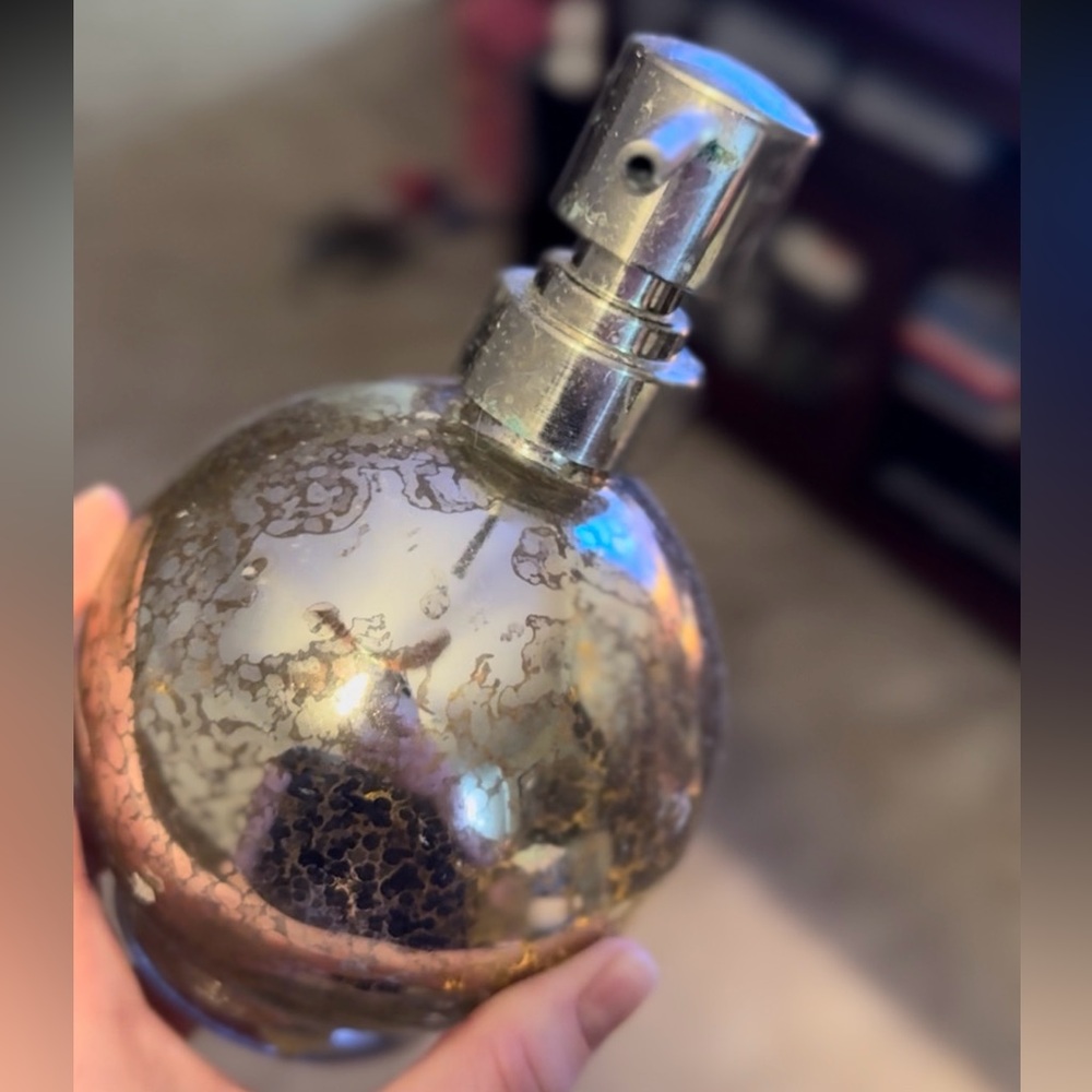 Visual Art Silver Decorative Dispenser Pump Bottle